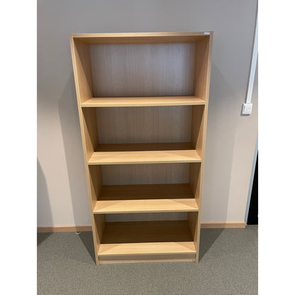 Bokhylle i eik fra Aarsland, 80x40x165 cm, beige