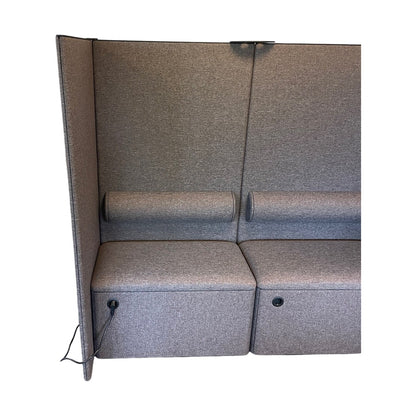 dB loungesofa fra Abstracta med integrert strømuttak