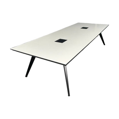 Møtebord fra Fora Form, hvit laminat, 300x120 cm