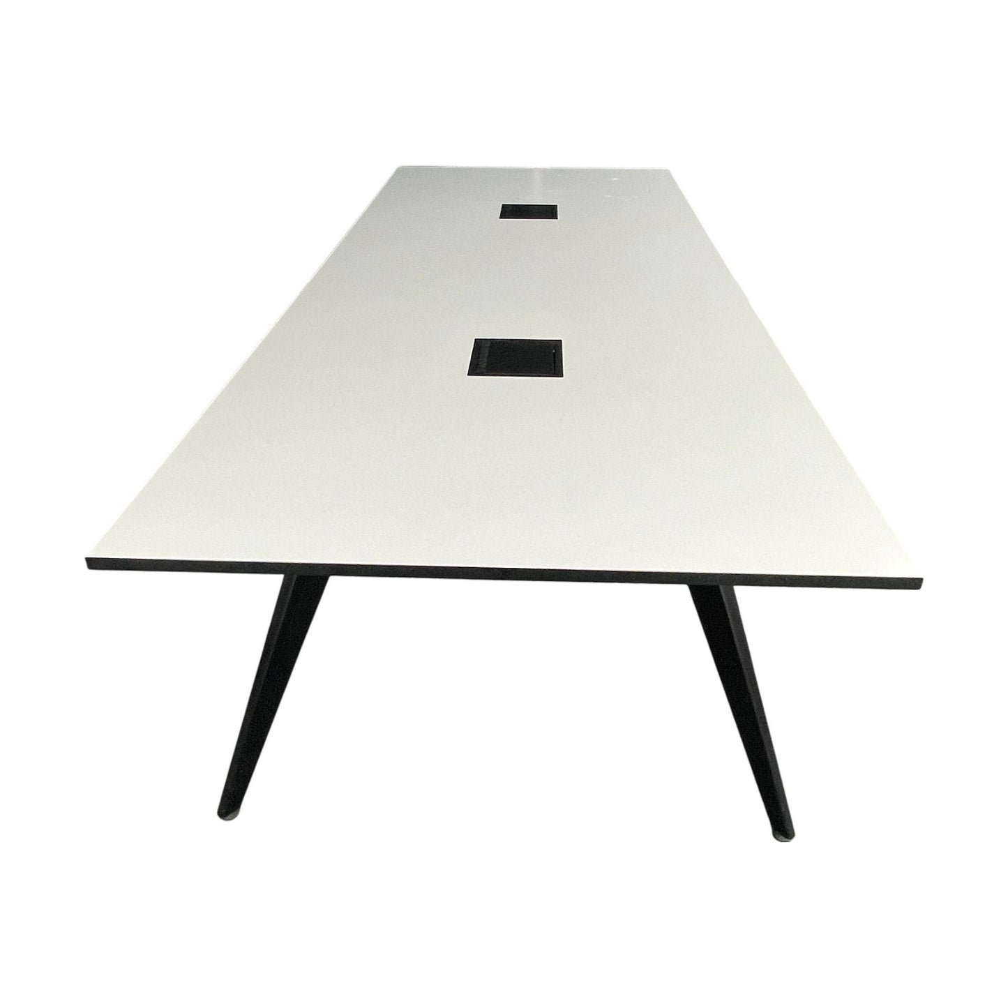 Møtebord fra Fora Form, hvit laminat, 300x120 cm