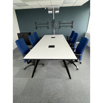 Møtebord fra Fora Form, hvit laminat, 300x120 cm