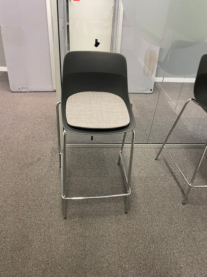 Brunner Crona barstol