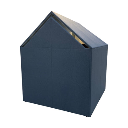 Samtalerom, trukket i ull fra Gøtessons The Hut