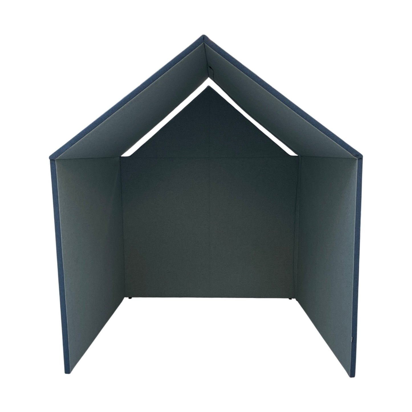 Samtalerom, trukket i ull fra Gøtessons The Hut