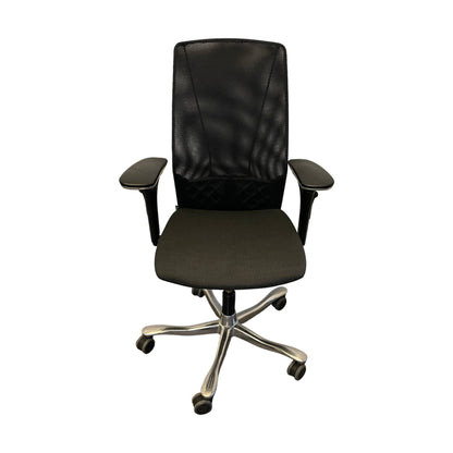 Kinnarps kontorstol 5000, mesh-rygg