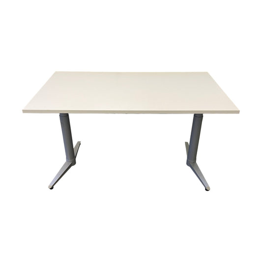 Swedstyle elektrisk hev/senk skrivebord, hvit, 140x80 cm