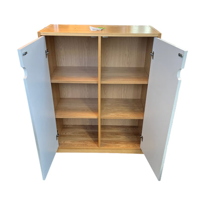 Svenheim skap, trefarget, 2 dører