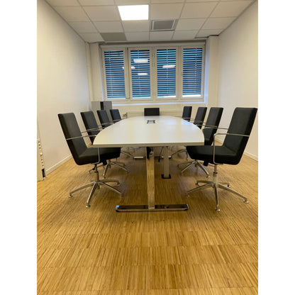 Båtformet møtebord fra EFG, lys grå, 360x120 cm