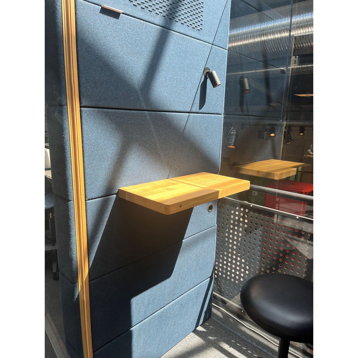 Stillerom - MICROOFFICE UNIQ PULSE fra Silent Lab, 117,7x100,4x228,5 cm