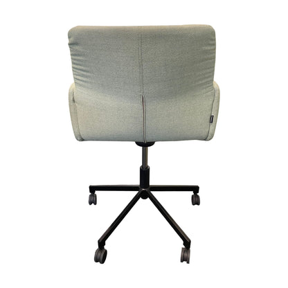 Johansen design Haddoc Oyster konferansestol