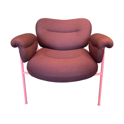 Bollo lenestol av Andreas Engesvik fra Fogia, vinrød