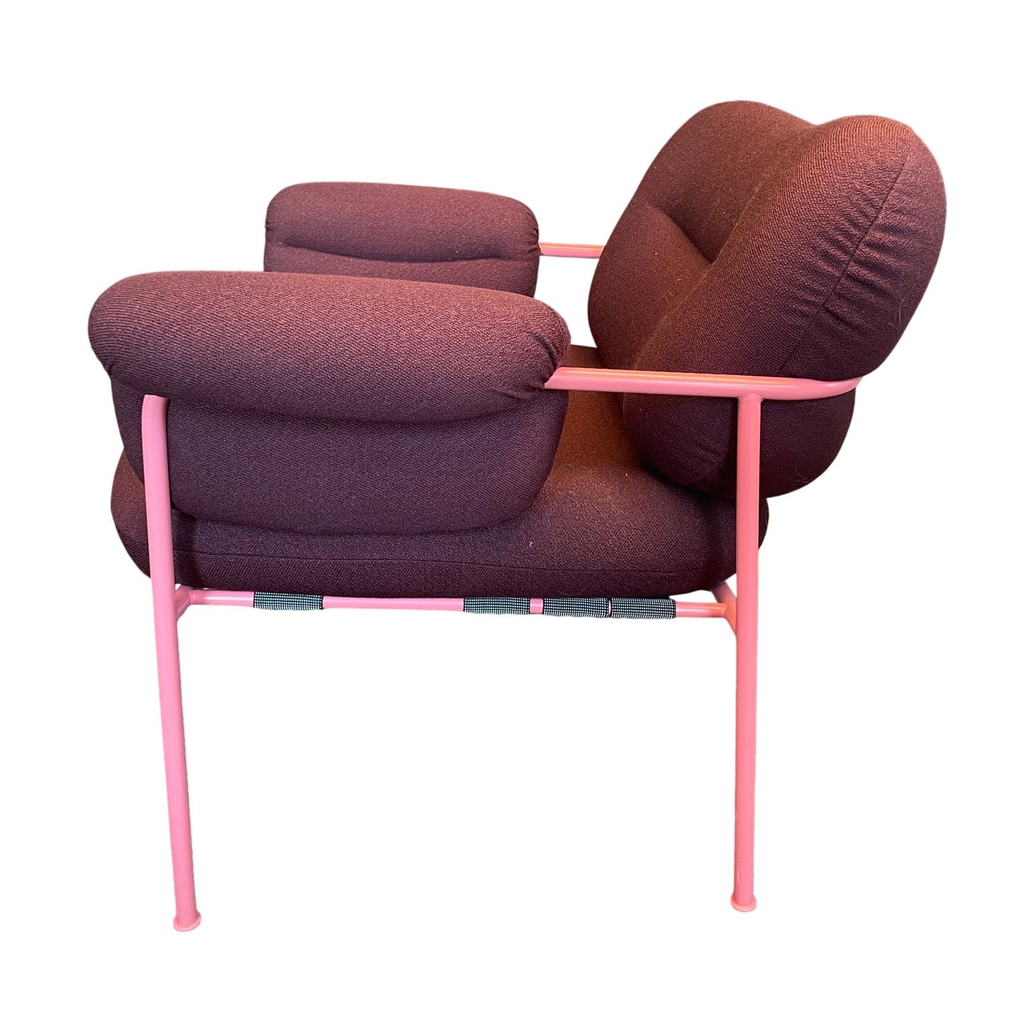 Bollo lenestol av Andreas Engesvik fra Fogia, vinrød