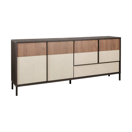 Everest Skjenk, Grå