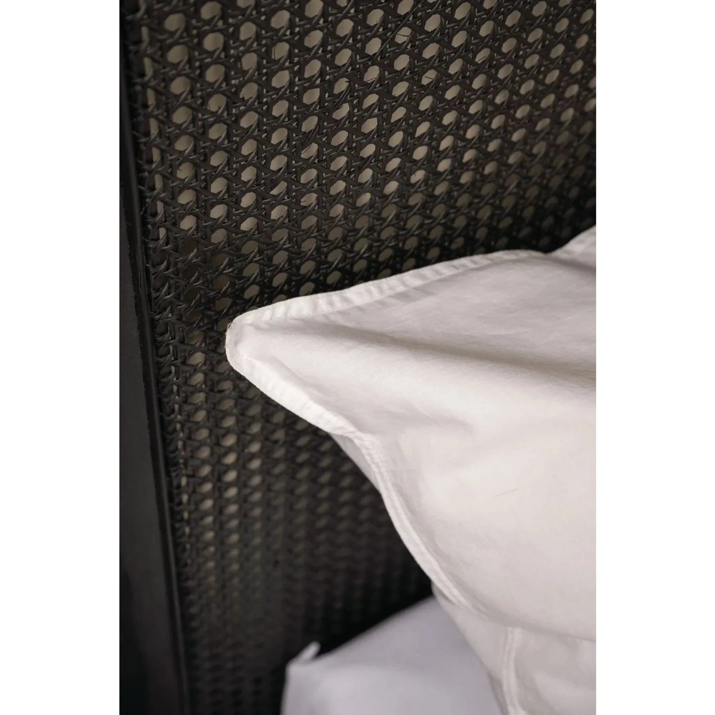 Rattan Sengegavl i sort rotting – 180 x 120 cm