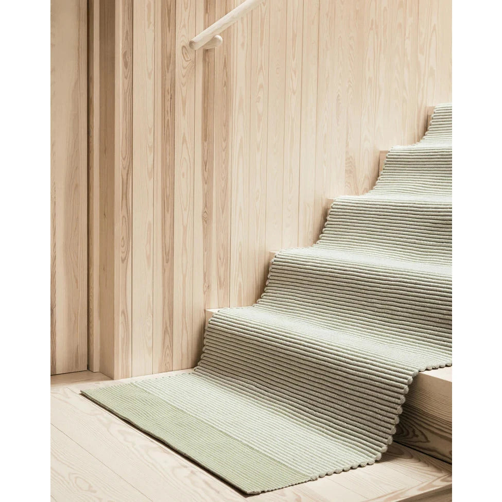 Spool teppe av resirkulert plast fra Northern, 200x300 cm