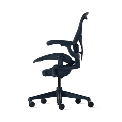 Aeron Remastered kontorstol fra Herman Miller, Nightfall – str. B