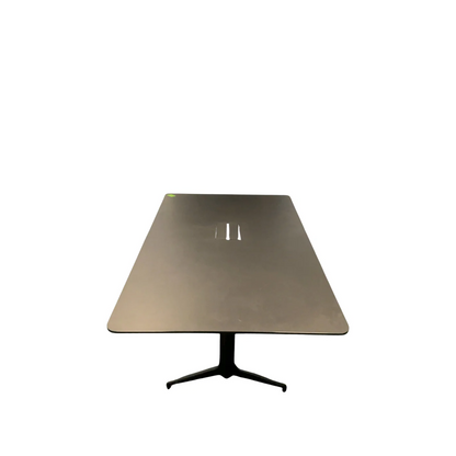 (200x120) Fora Form Kvart møteromsbord i svart