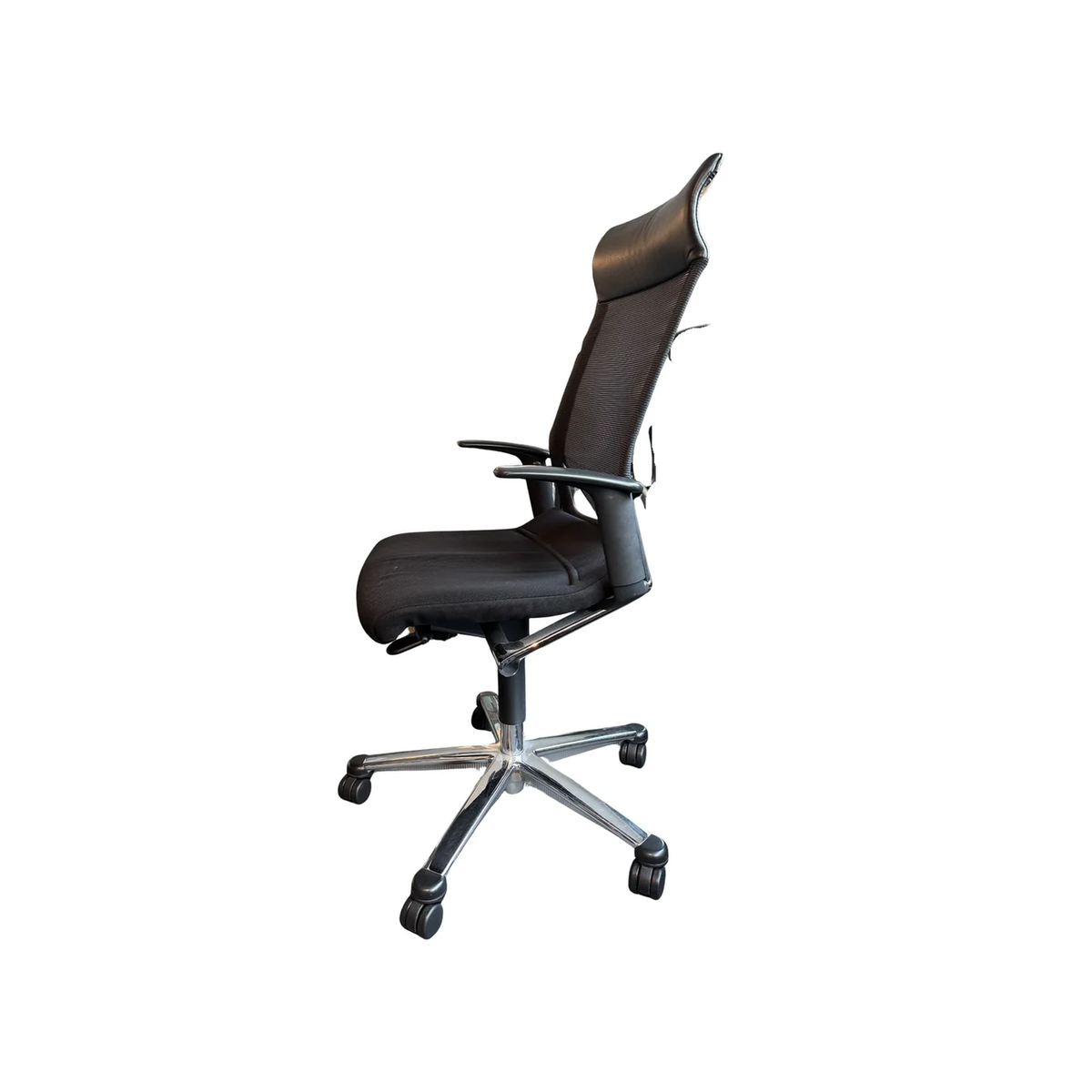 Modus Basic 274/7 kontorstol fra Wilkhahn i svart