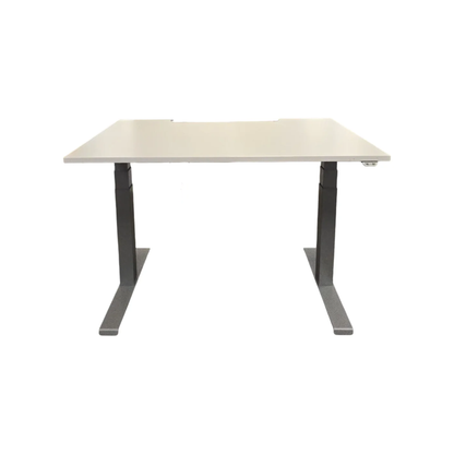 (120x80) Kinnarps Series P hev/senk bord i hvit, kabelkurv