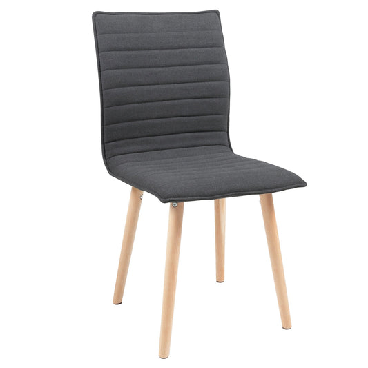 Karla spisestol fra A-Møbler, tekstil og hvitoljet eik