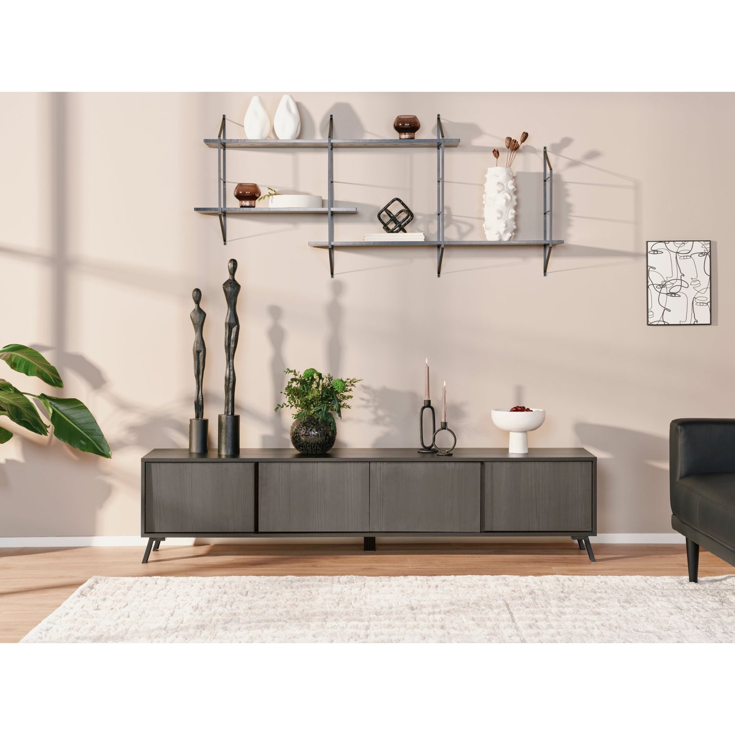 City TV-benk fra A-Møbler, hvit høyglans/sort eik