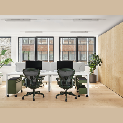 Aeron Remastered kontorstol fra Herman Miller, Jasper – str. B