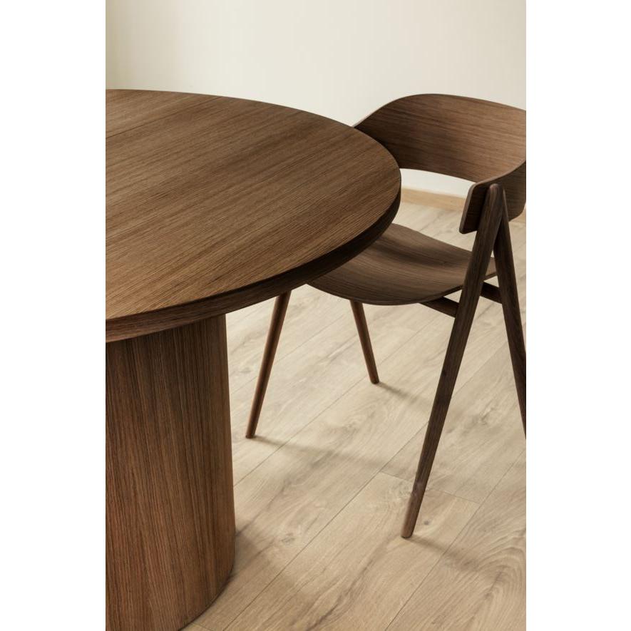Mie spisebord brun fra Kid, Ø127 cm