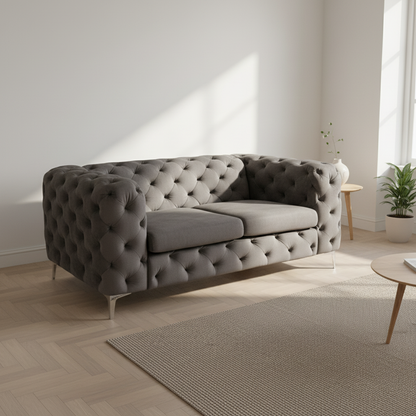 Bella 2-seter sofa fra A-Møbler i grå