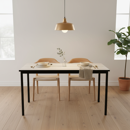 (140x70) spisebord fra EKV i lyst tre