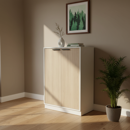 (81x40x116) skap i lyst tre