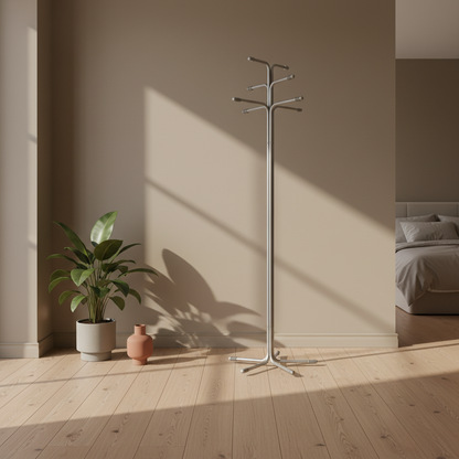 RIGG garderobe fra IKEA i grå