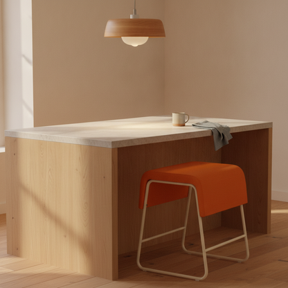 Plint barstol fra Materia i oransje