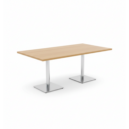 Trefarget møtebord fra Pedrali, 140x80 cm