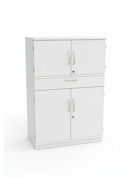 Skap med låsbar dør