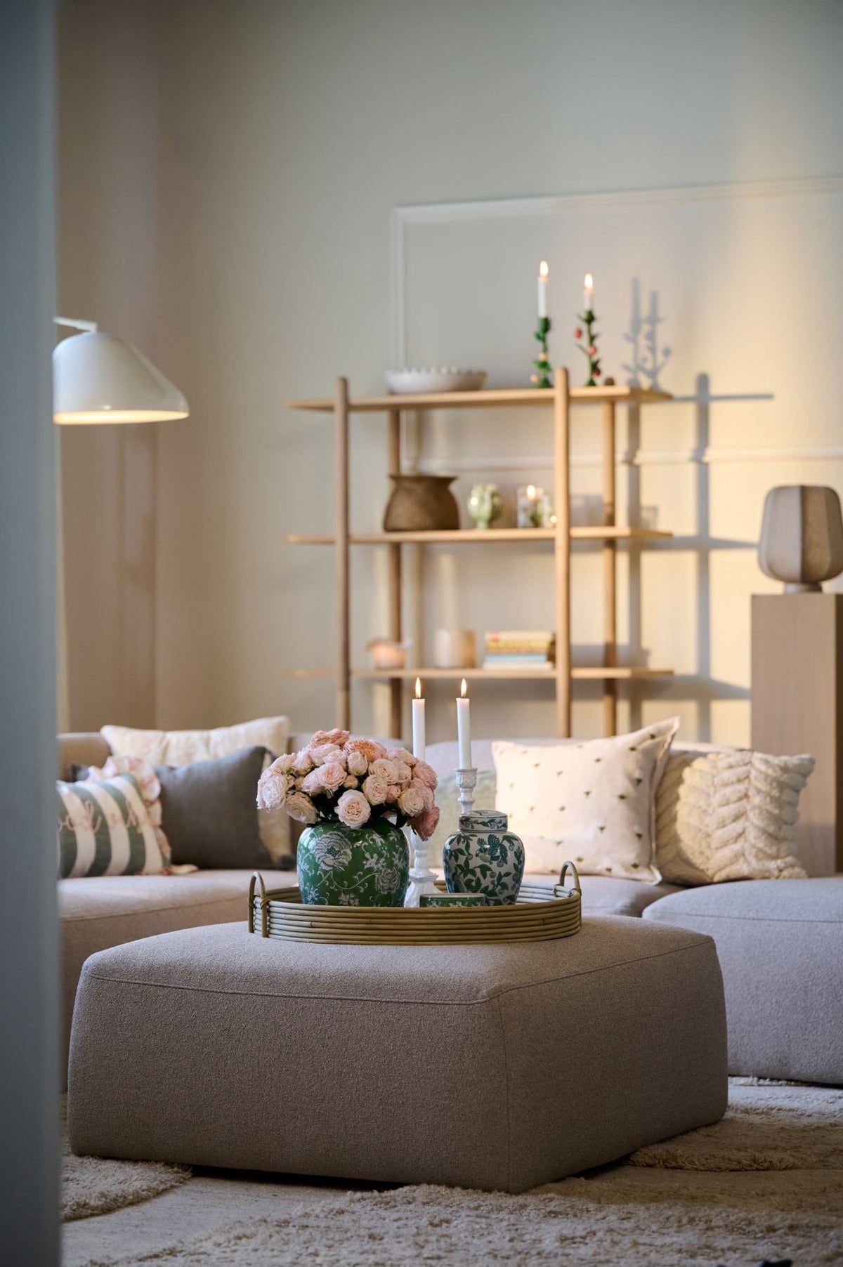 Juno modul fra Kid i beige, puff/sittemodul uten rygg