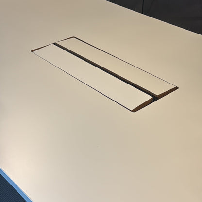 (240x120) Aarsland konferansebord i hvit, kabelluke