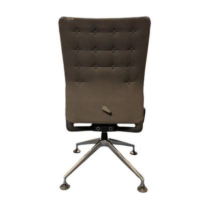 ID Trim møtestol fra Vitra