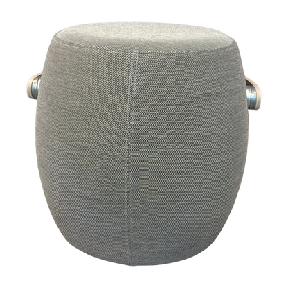Carry on puff fra Offecct i lys grå