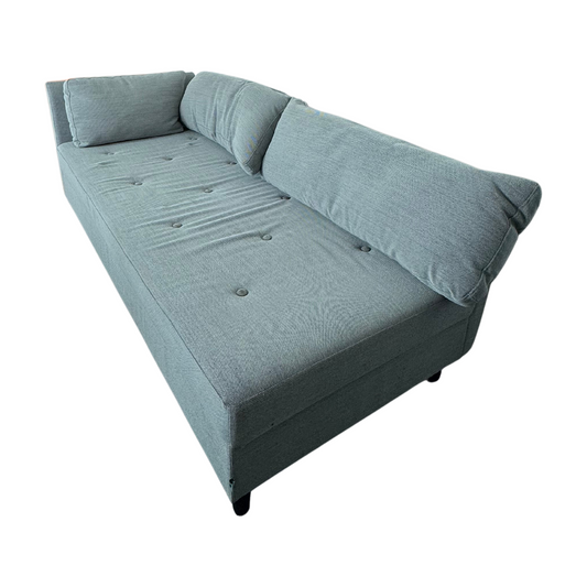 Daybed i lys grå