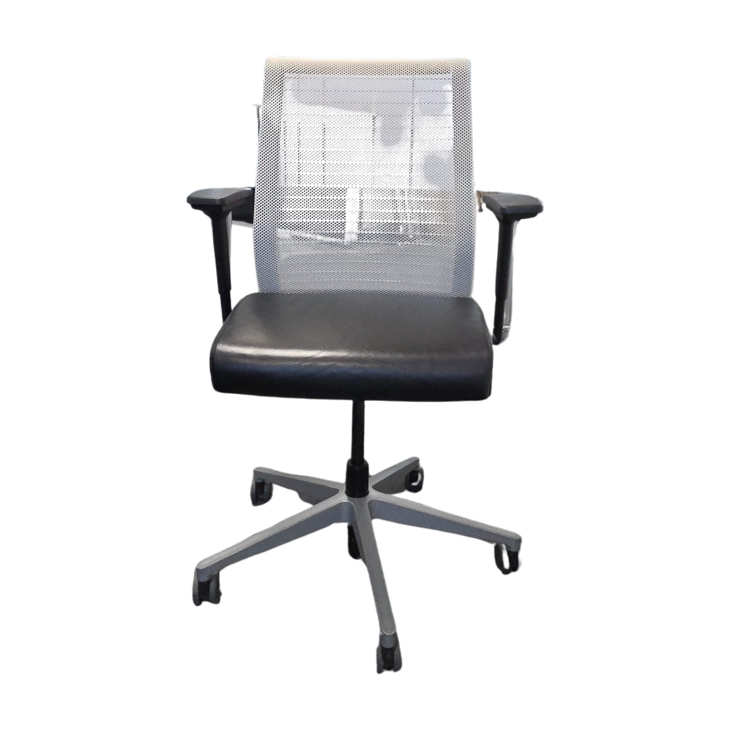 Think kontorstol fra Steelcase i hvit