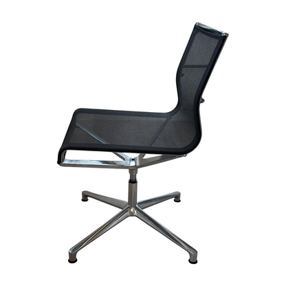 Office møtestol fra ICF i svart