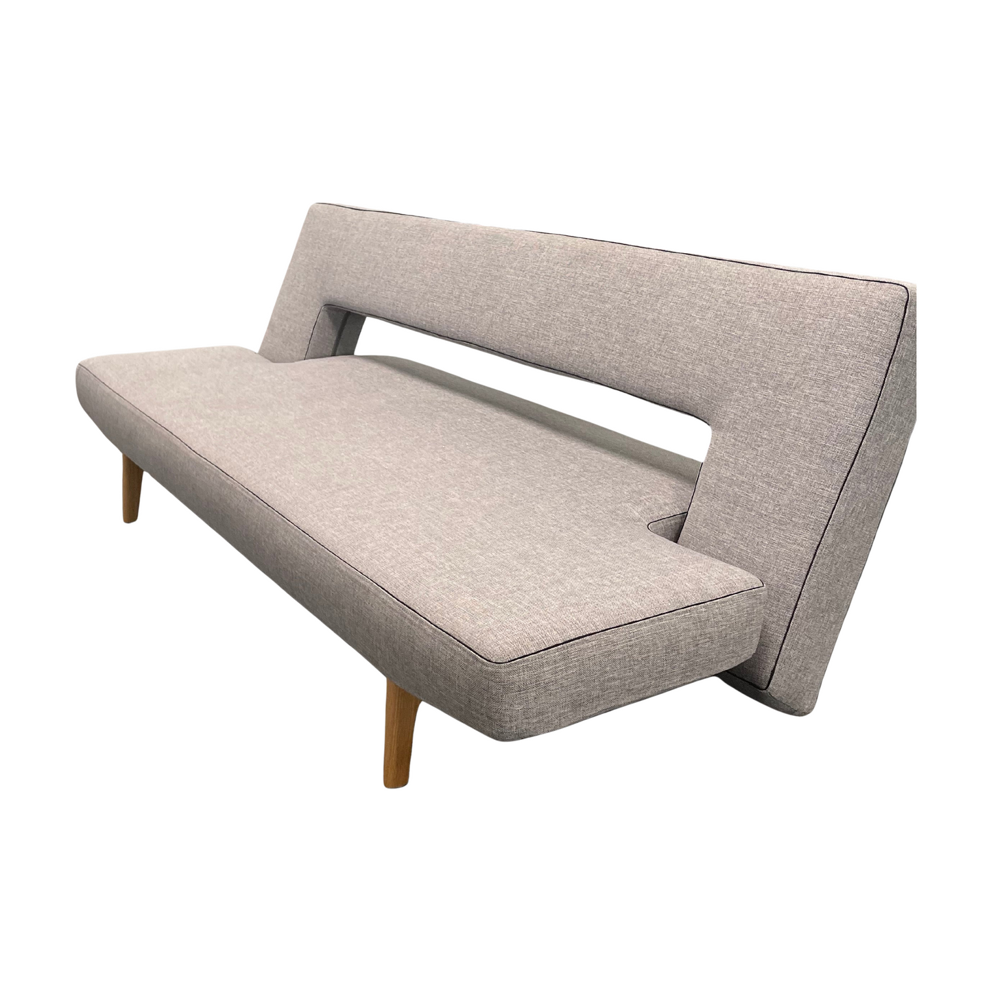 Sovesofa fra Innovation i lys grå