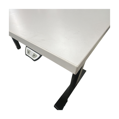 (160x80) Kinnarps skrivebord i hvit