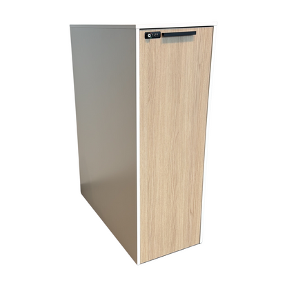 (40x83x113,5) skap i lyst tre