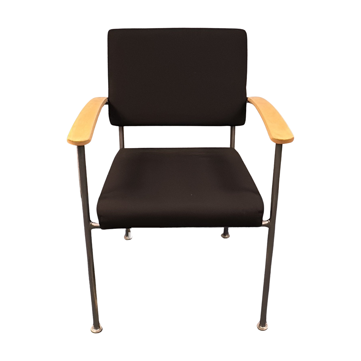 Loungestol i svart, tre armlener