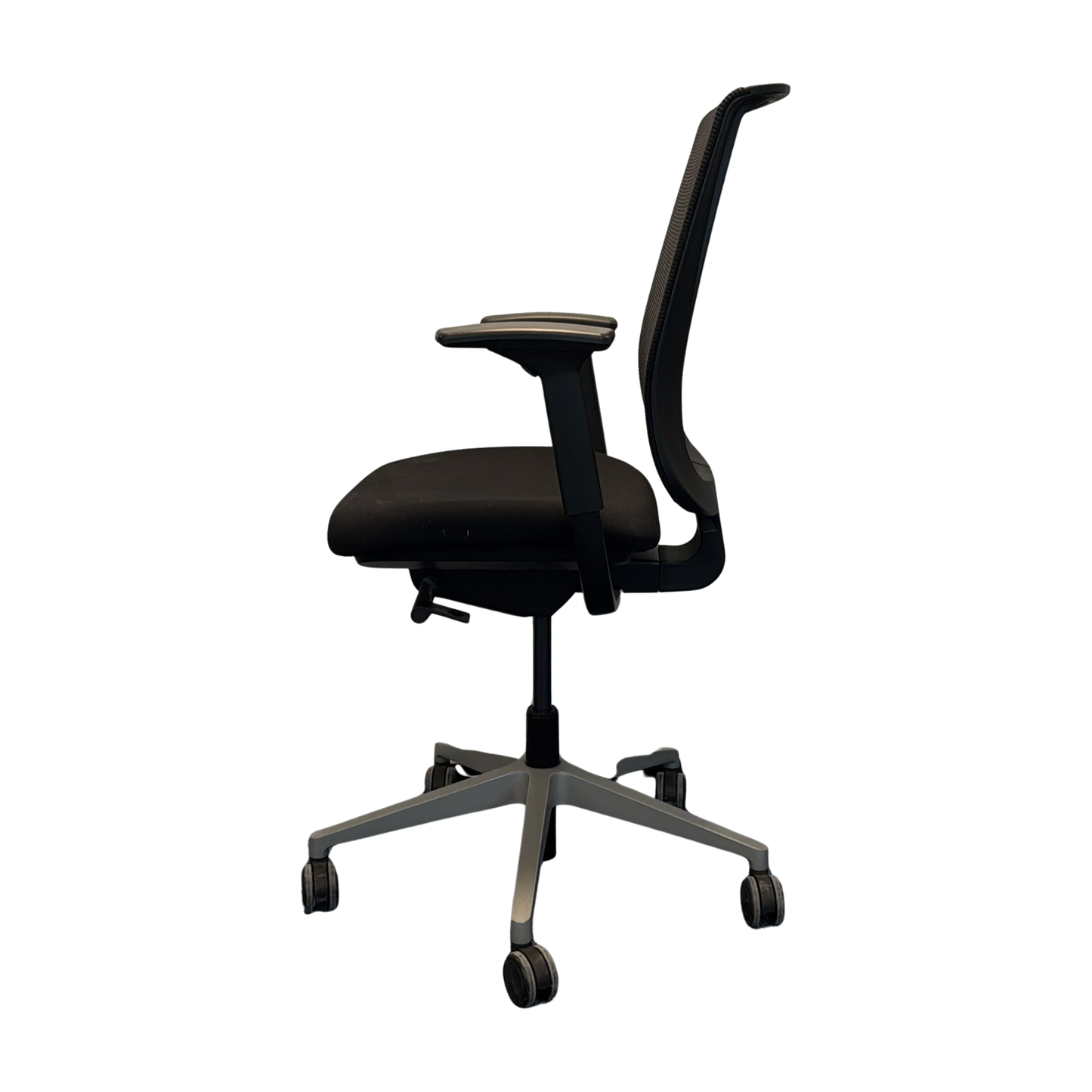 Reply kontorstol fra Steelcase i svart