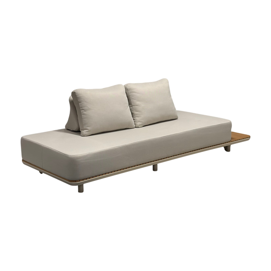 Vienna loungesofa for uterom fra Kid i beige, innebygd sidebord i tre