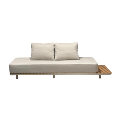 Vienna loungesofa for uterom fra Kid i beige, innebygd sidebord i tre