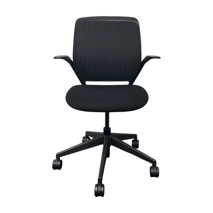 COBI kontorstol fra Steelcase i svart, mesh rygg med armlener