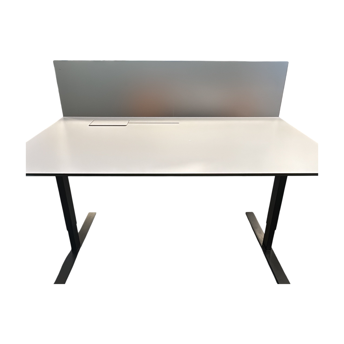 (160x47) bordskjerm i lys grå